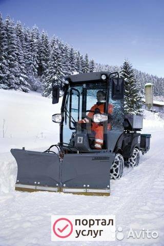 Фото Уборка снега трактором Karcher МIС50