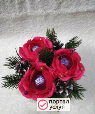 Фото Букеты и композиции из конфет