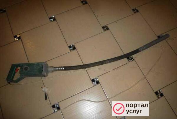 Фото Вибратор для усадки бетона