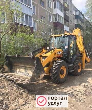 Фото Аренда экскаватора-погрузчика