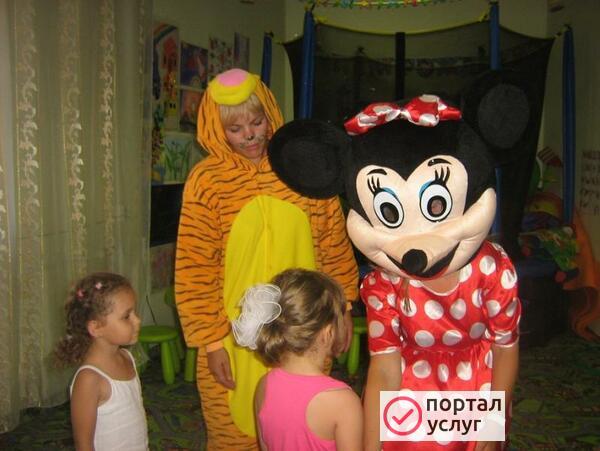 Фото Костюм Мини Маус напрокат. Аниматор мышка Мини Маус
