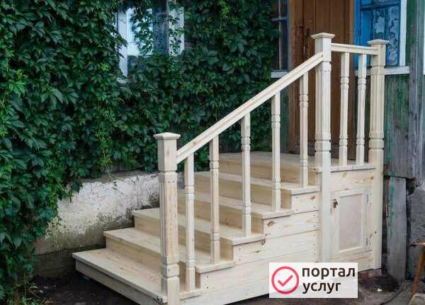 Фото Столярные работы. Крыльцо для дома