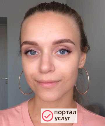 Фото Окрашивание бровей, бровист