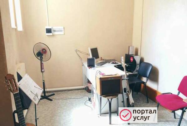 Фото Уроки игры на гитаре