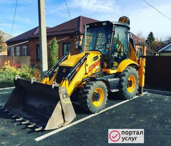 Фото Экскаватор-погрузчик JCB 3CX, гидромолот