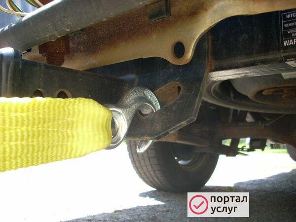 Фото Буксировка автомобиля