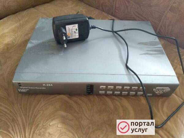 Фото Продаю видеорегистратор 8 канальный