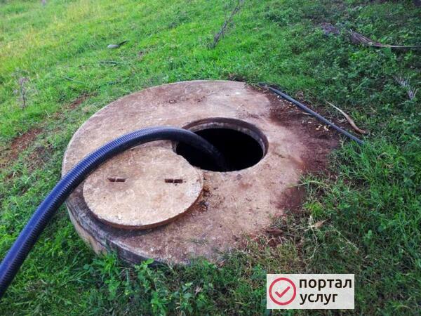 Фото Выкачка ЖБО Длинным шлангом .до-90 м