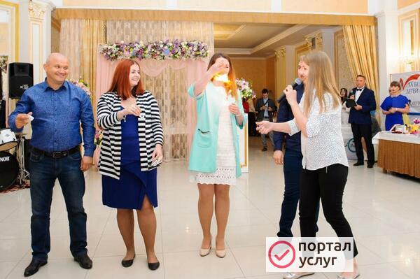 Фото Ведущая, ведущий