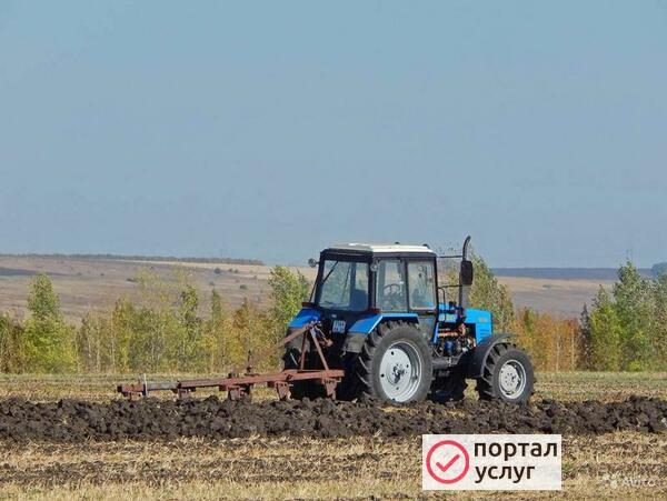 Фото Вспашка земли