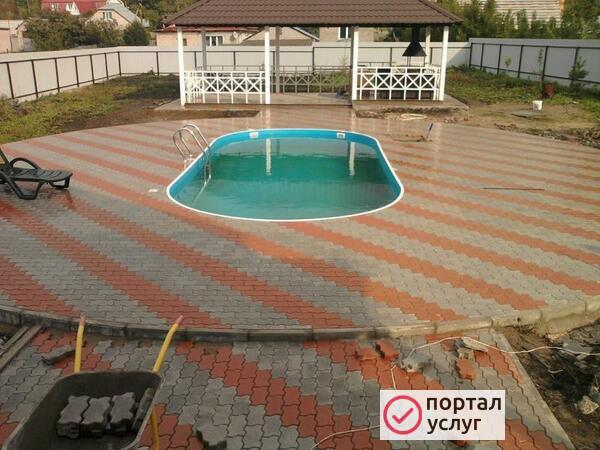 Фото Укладка тротуарной плитки