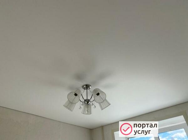 Фото Монтаж натяжного потолка