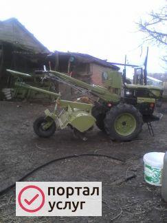 Фото Вспашка мотоблоком