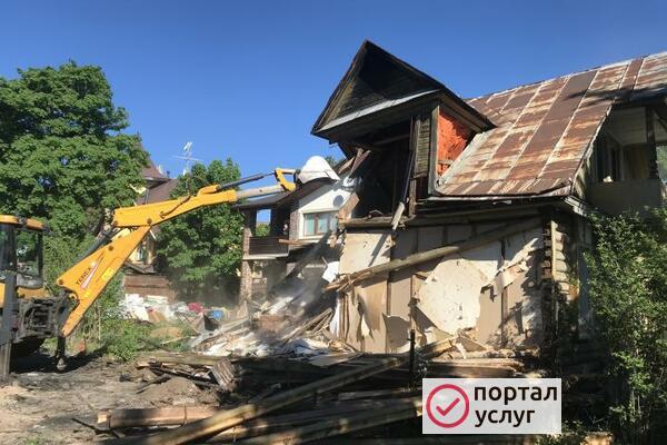 Фото снос ветхых строения