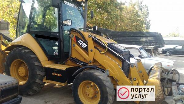 Фото услуги экскаватора погрузчика  JСВ 3