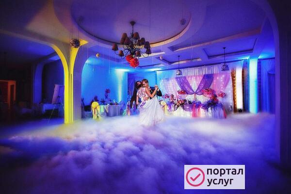 Фото тяжёлый дым на свадьбу