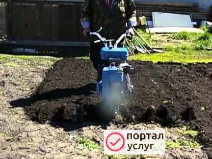Фото Вспашка земли