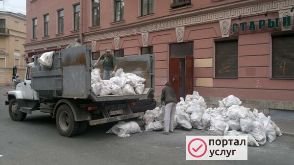 Фото Ломаем дома сараи вывоз мусора