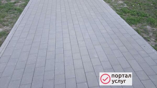 Фото Мощение тротуарной плитки 