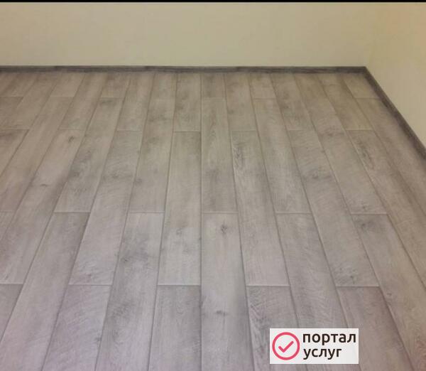 Фото Укладка ламината