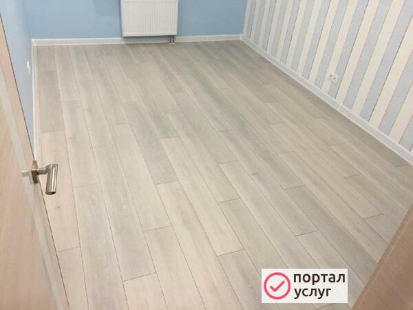 Фото Укладка ламината