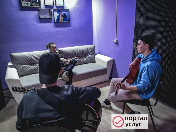 Фото Обучение игре на гитаре