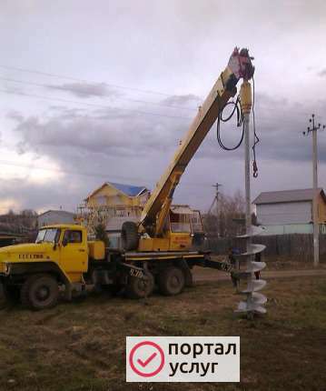 Фото Буроям (гидробур, ямобур).