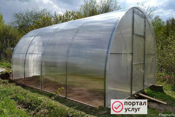 Фото Великолепные теплицы с поликарбонатом