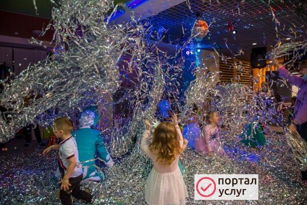 Фото Бумажное шоу