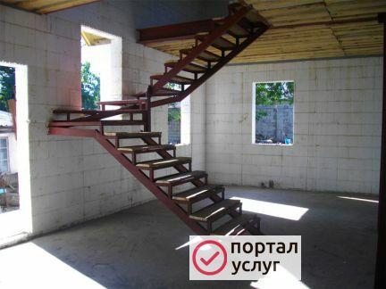 Фото Металлокаркас лестницы