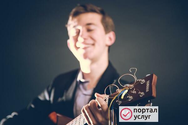 Фото Уроки игры на гитаре в Звениггороде