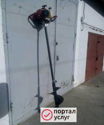 Фото Бурение отверстий в земле