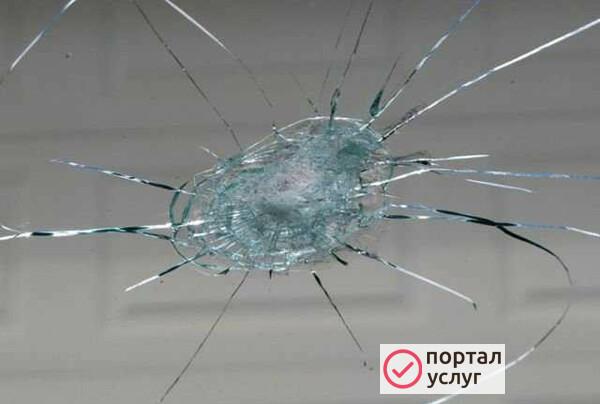 Фото Ремонт лобовых стекол автомобилей