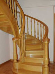 Лестницы деревянные (производство и монтаж)