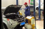 Замена охлаждающей жидкости на автомобиле