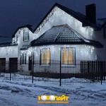 Новогоднее оформление фасада дома- Ростов-на-Дону