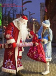 Дед Мороз и Снегурочка в новогодние праздники