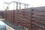 Качественный деревянный забор ручной работы