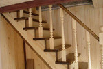 Лестница деревянная из березы, бука, дуба, ясеня
