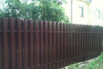 Забор из профнастила и металлического штакетника