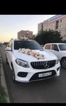 Белый автомобиль на свадьбу