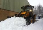 Чистка / уборка снега трактором в Раменском районе