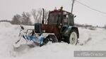 Уборка снега трактор МТЗ щётка и отвал