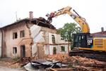 Снос домов , демонтаж построек по выгодным ценам