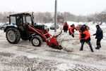 Уборка снега Трактором