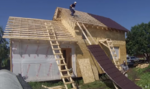 Бригада строит каркасные дома и пристройки, крыши