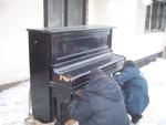 Утилизация пианино, старой мебели.
